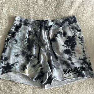 Men’s Hollister sweat shorts